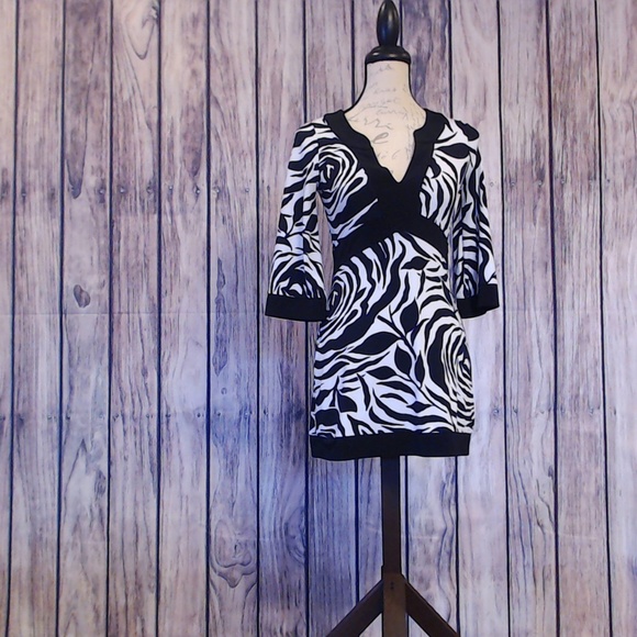 White House Black Market Blouse - Picture 2 of 5